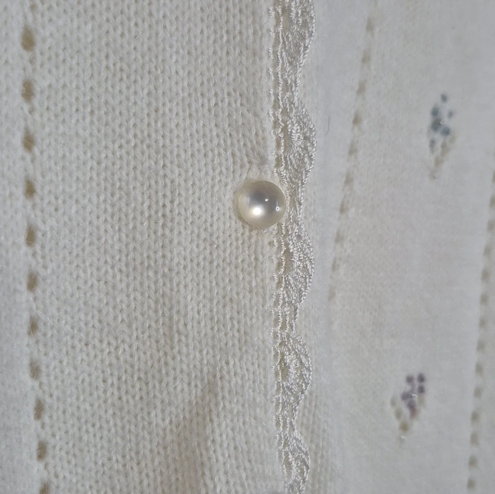 Koret Cream Embroidered Floral Knit Sweater Vest Size XL - Picture 11 of 13